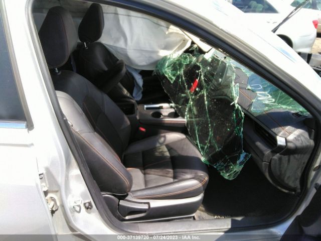 1N4BL4CV6KC258903 Nissan Altima 2.5 Sr