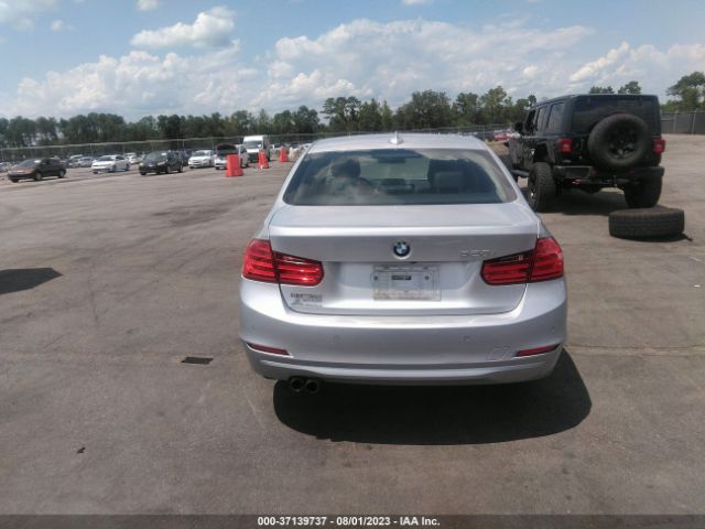WBA3A5C5XEP603208 BMW 3 Series 328i