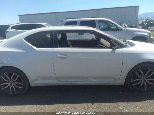 JTKJF5C74FJ002208 Scion TC