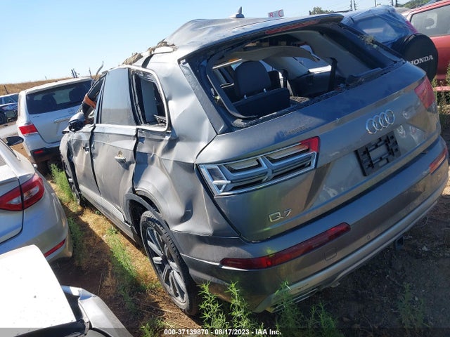 WA1LHAF73JD014365 Audi Q7 2.0t Premium