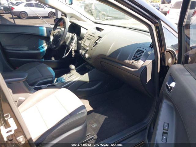 KNAFX4A64G5537965 KIA FORTE LX