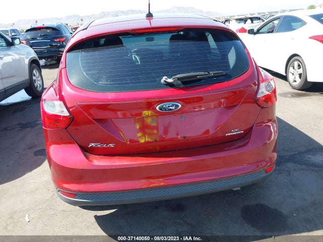 2014 FORD FOCUS SE VIN: 1FADP3K20EL187121