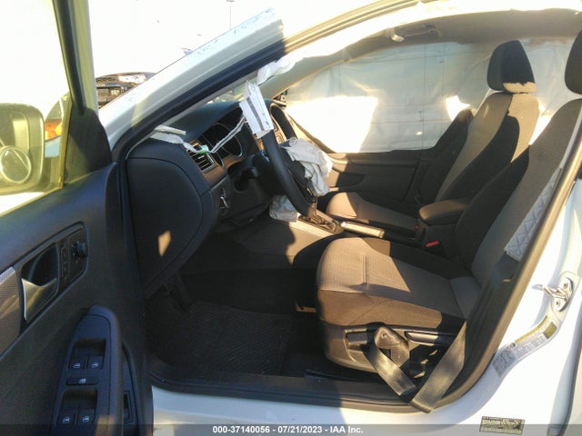 3VW2B7AJ7JM253296 Volkswagen Jetta 1.4t S