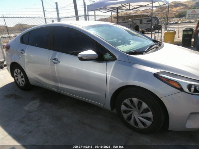 3KPFK4A79HE060983 KIA FORTE LX