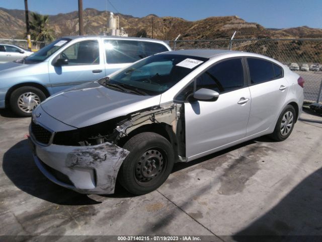 3KPFK4A79HE060983 KIA FORTE LX