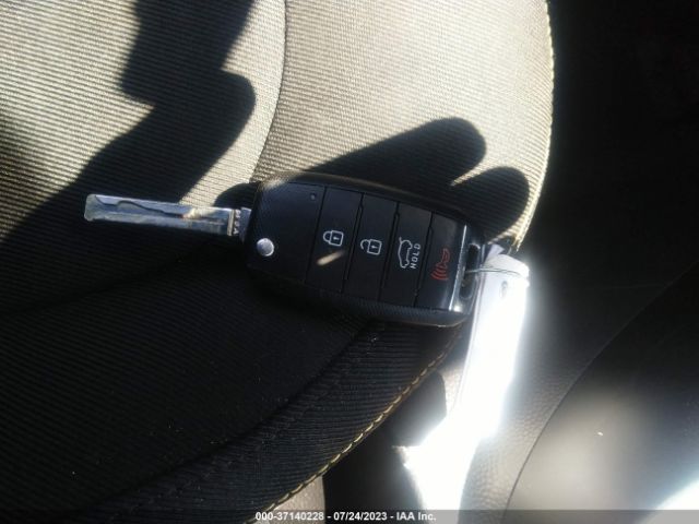 KNDJP3A55G7845407 KIA SOUL +
