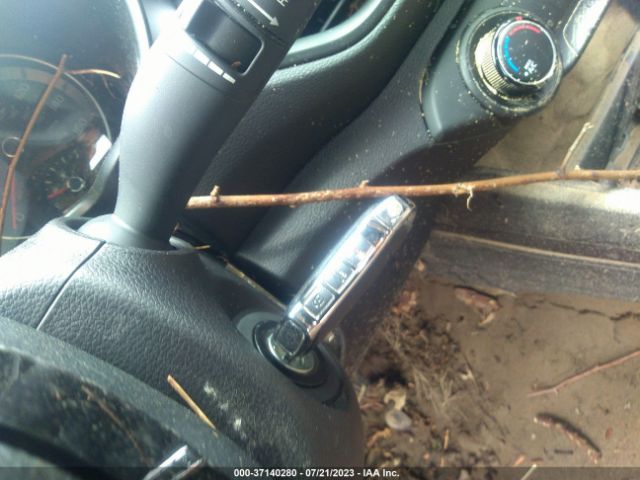 3KPF24AD4NE461990 KIA Forte Lxs