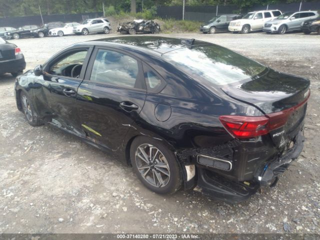 3KPF24AD4NE461990 KIA Forte Lxs