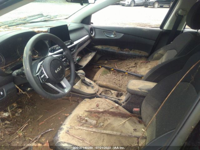 3KPF24AD4NE461990 KIA Forte Lxs