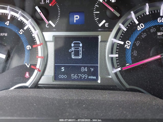 Toyota 4RUNNER SR5 2019 JTEBU5JR1K5647239 Image 7