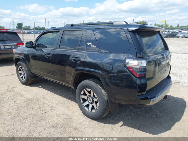Toyota 4RUNNER SR5 2019 JTEBU5JR1K5647239 Image 9
