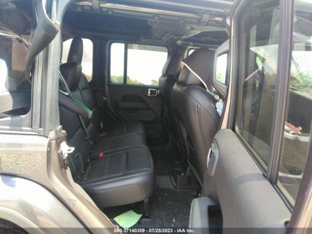 1C4HJXEG7NW105444 Jeep Wrangler Unlimited Sahara