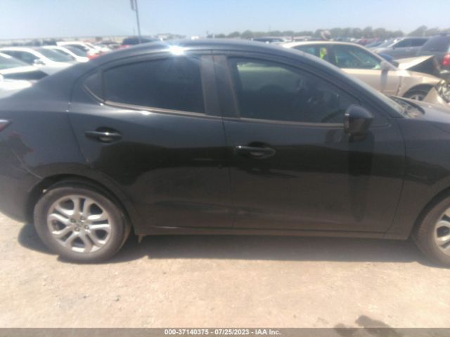 3MYDLBZV5GY142994 Scion IA