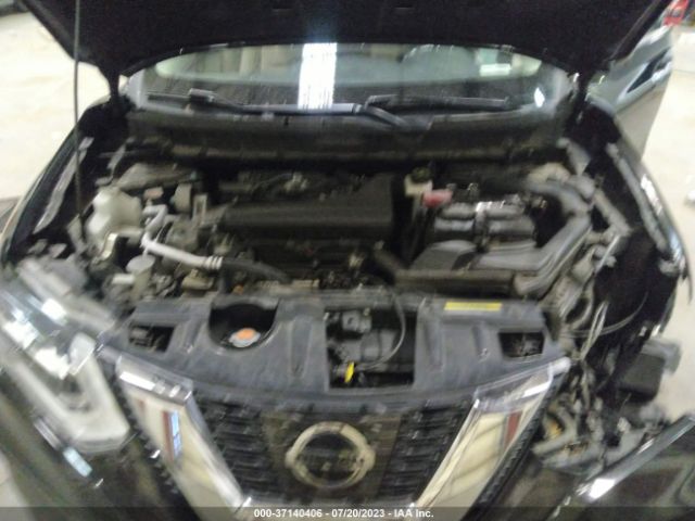 JN8AT2MV2HW022446 Nissan Rogue Sl