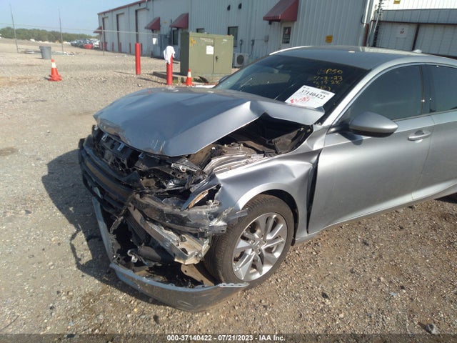 2019 HONDA ACCORD SEDAN LX 1.5T VIN: 1HGCV1F17KA102141