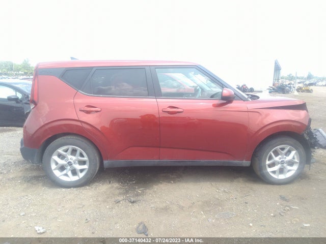KIA SOUL LX 2022 KNDJ23AUXN7822546 Image 13