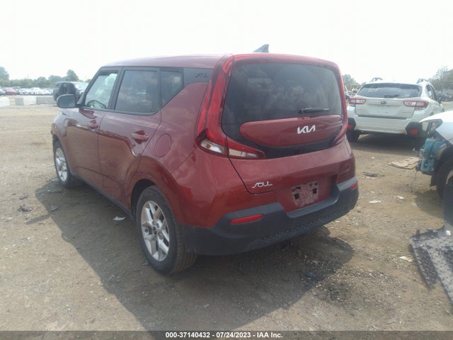 KIA SOUL LX 2022 KNDJ23AUXN7822546 Image 3