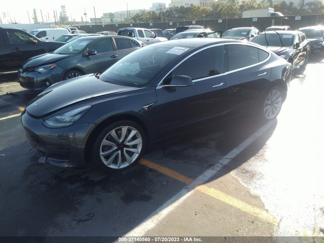 Tesla Model 3 Standard Range 2020 5YJ3E1EA5LF590868 Image 2