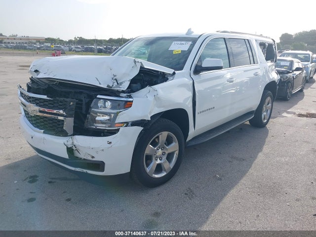 Chevrolet Suburban Lt 2017 1GNSCHKC3HR406200 Image 2