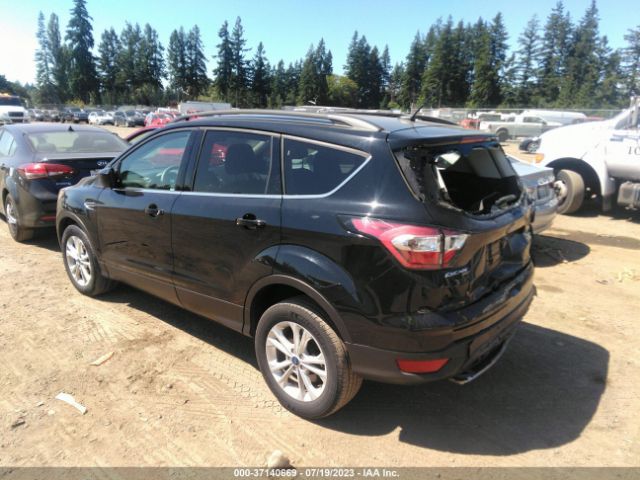 1FMCU9GD1HUC80879 Ford ESCAPE SE