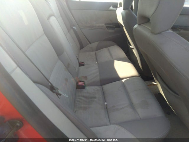 2006 VOLVO V50 2.4L VIN: YV1MW382162175887