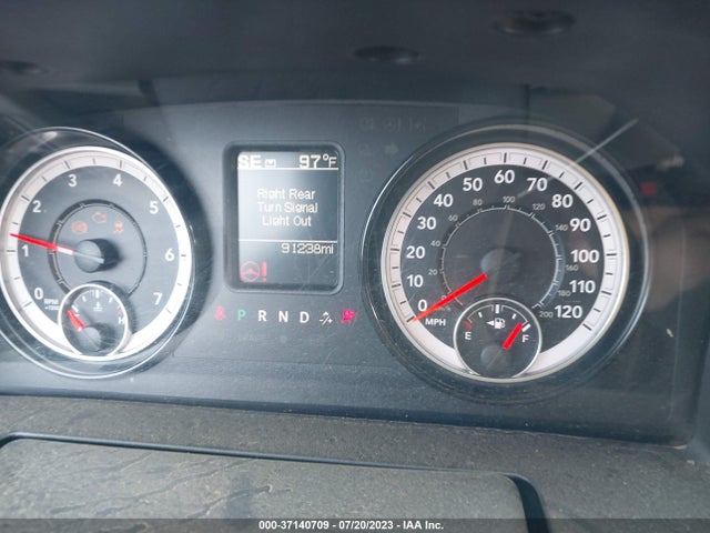 1C6RR7LT4JS163243 RAM 1500 Slt