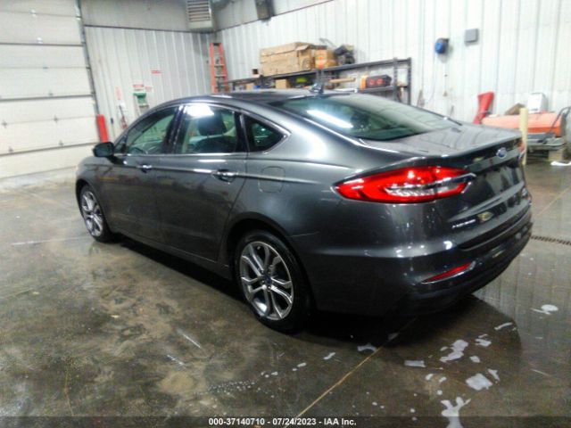 3FA6P0CDXKR116335 Ford FUSION SEL