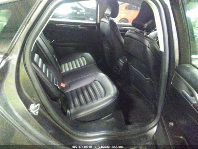 3FA6P0CDXKR116335 Ford FUSION SEL