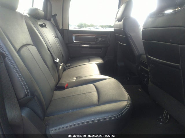 1C6RR7VT8JS146426 RAM 1500 Laramie