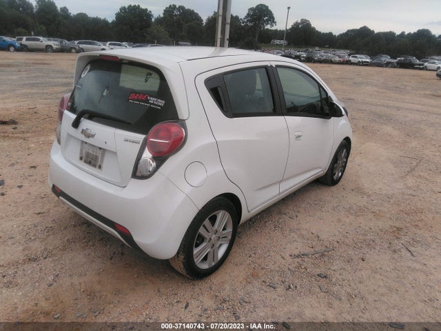 Chevrolet SPARK LS 2015 KL8CB6S91FC812445 Image 4
