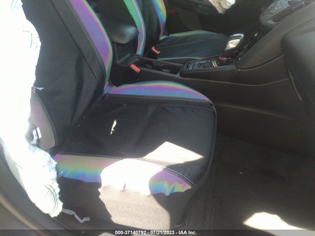 2016 FORD FOCUS SE VIN: 1FADP3K27GL248287