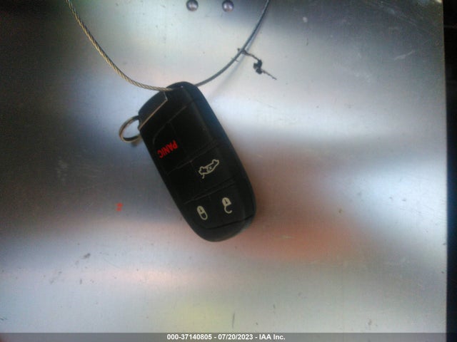Chrysler 200 LX 2015 1C3CCCFB1FN702682 Image 3