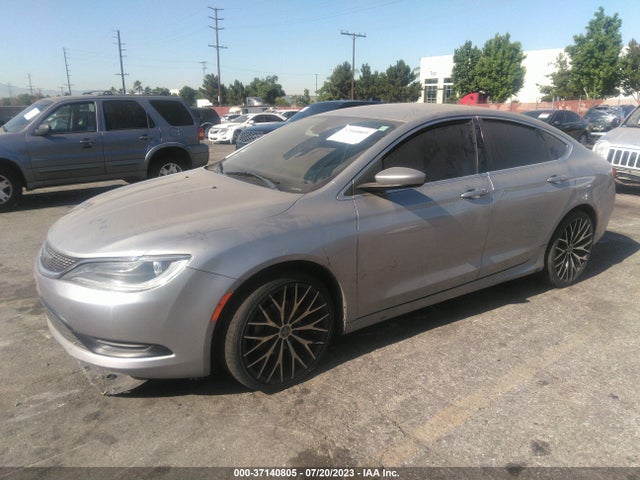 Chrysler 200 LX 2015 1C3CCCFB1FN702682 Image 2