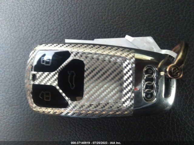 WAULNAF49HN035517 Audi A4 Premium Plus