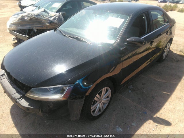 3VW2B7AJ0HM377906 Volkswagen Jetta 1.4t S