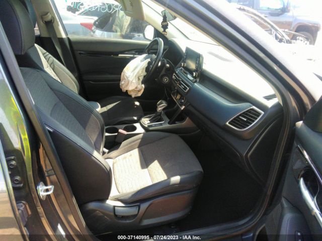 KNDEU2AA2M7173299 KIA SELTOS S