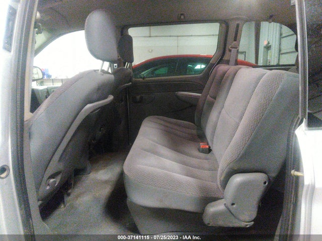 2006 CHRYSLER TOWN & COUNTRY SWB VIN: 1A4GP45R46B718389