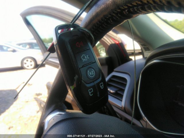 3FA6P0RU5GR102163 Ford Fusion Titanium Hybrid