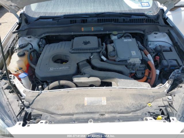 3FA6P0LU5JR249034 Ford Fusion Hybrid Se