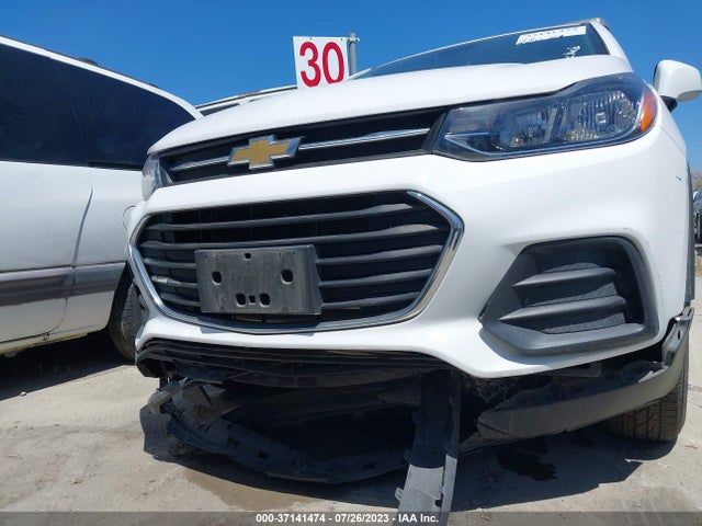 Chevrolet TRAX LS 2019 3GNCJNSB6KL217569 Image 6