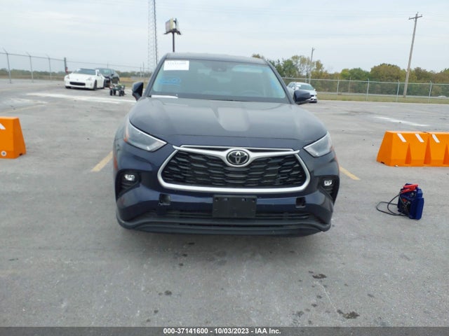 Toyota Highlander Le 2022 5TDBZRBH6NS244214 Image 13
