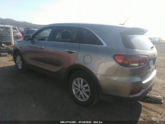 5XYPGDA52KG463394 KIA Sorento Lx V6