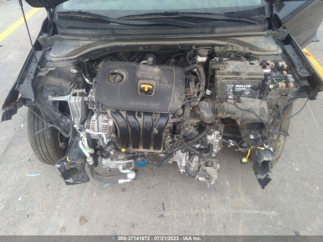 Hyundai ELANTRA SE 2020 5NPD74LF9LH505322 Image 16
