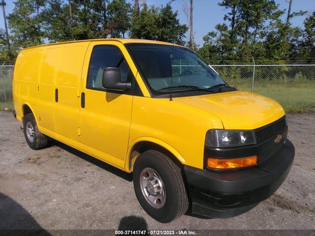 2020 1GCWGAFP3L1252243 main image
