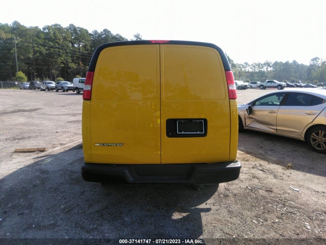Chevrolet EXPRESS CARGO VAN 2020 1GCWGAFP3L1252243 Image 16