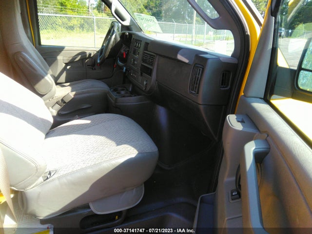 Chevrolet EXPRESS CARGO VAN 2020 1GCWGAFP3L1252243 Image 5