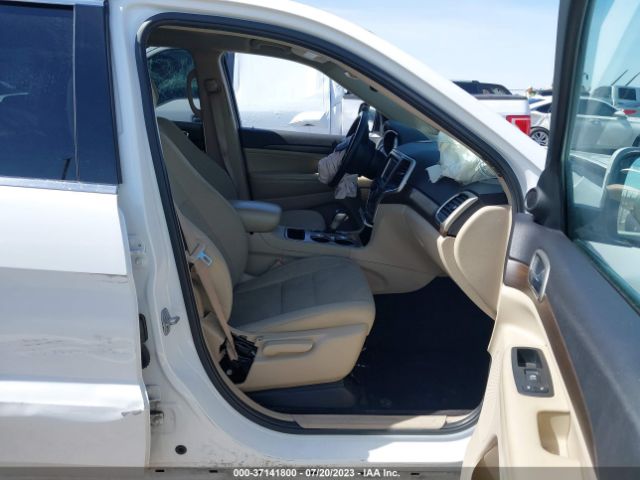 1C4RJFAG8HC727335 Jeep Grand Cherokee Laredo