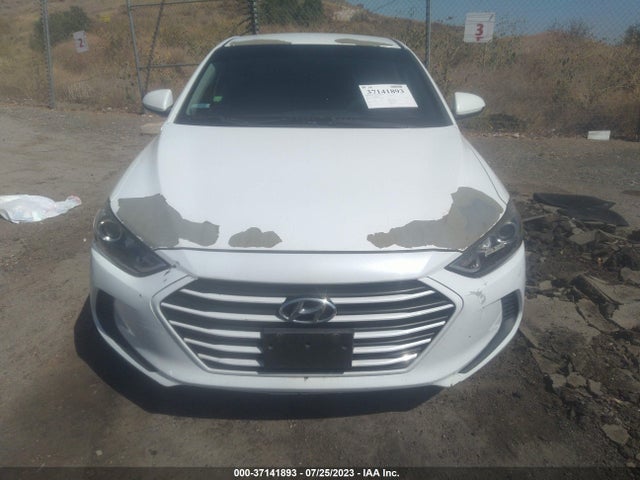 Hyundai ELANTRA SE 2017 5NPD84LFXHH103698 Image 12
