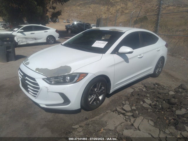 Hyundai ELANTRA SE 2017 5NPD84LFXHH103698 Image 2