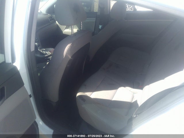 Hyundai ELANTRA SE 2017 5NPD84LFXHH103698 Image 8